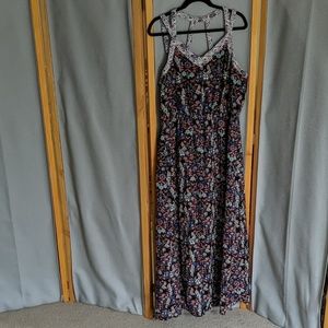 Black floral strappy maxi dress